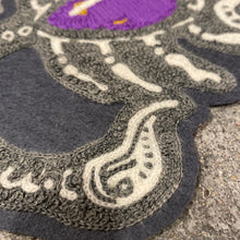 Load image into Gallery viewer, No Use Running - Scorpion